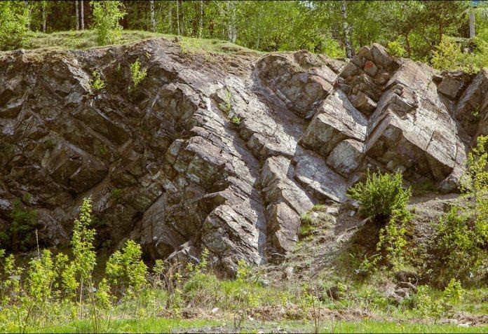 Дунит – камень для банной печи (дунит, камень, банный, печь) Дунит – камень для банной печи