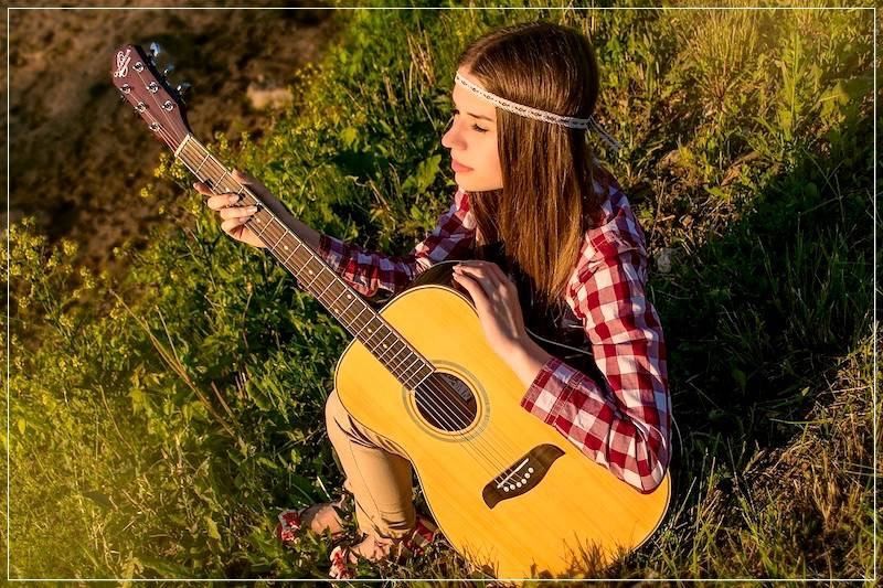 Чёрное мыло для бани – каким оно бывает, его плюсы и минусы (черный, мыть, баня, какой) девушка с гитарой