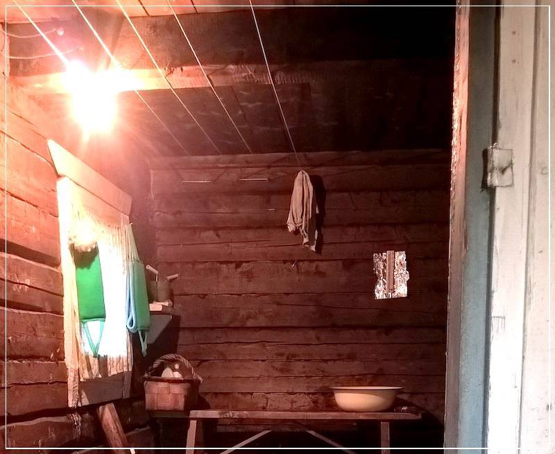 Деревенская баня в Нижнем Койдокурье Архангельской области (деревенский, банить, нижний, койдокурье) градусник